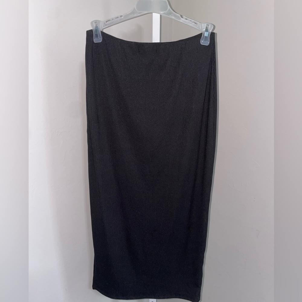 Ninexis Black Ribbed Knit Midi Skirt M High Slit Bodycon Stretch Edgy - Picture 6 of 7